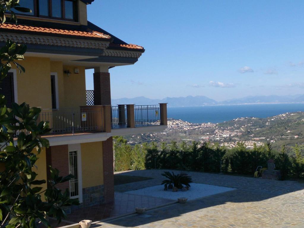 Casa Vacanza Villa Aurora Laureana Cilento Ngoại thất bức ảnh