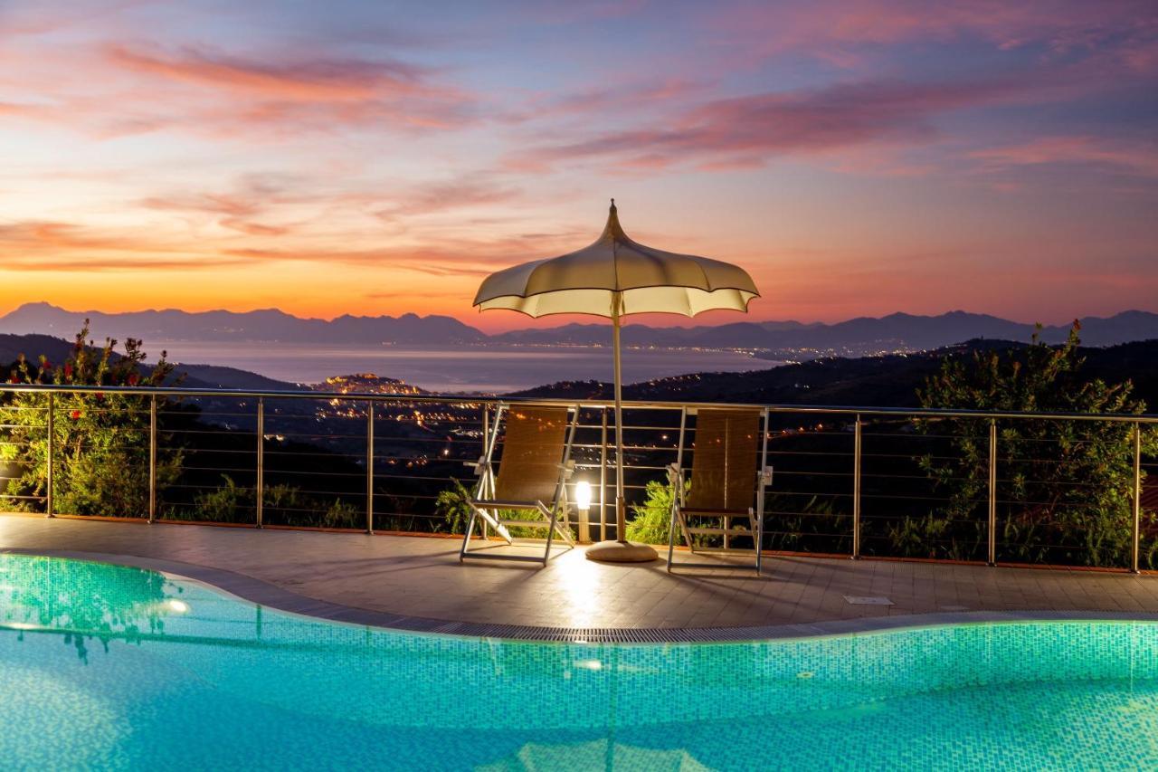 Casa Vacanza Villa Aurora Laureana Cilento Ngoại thất bức ảnh
