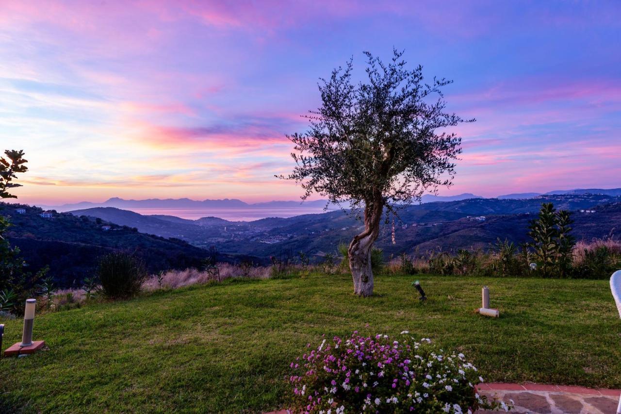Casa Vacanza Villa Aurora Laureana Cilento Ngoại thất bức ảnh